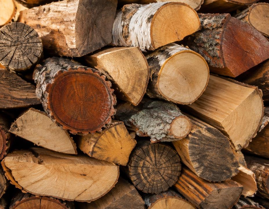 Bois de chauffage Mélange en bûches de 33 cm, vendu au stère